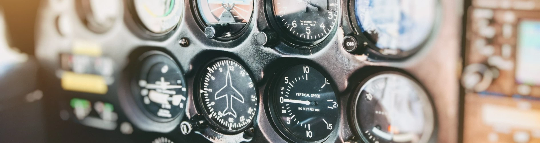 zegary w samolocie